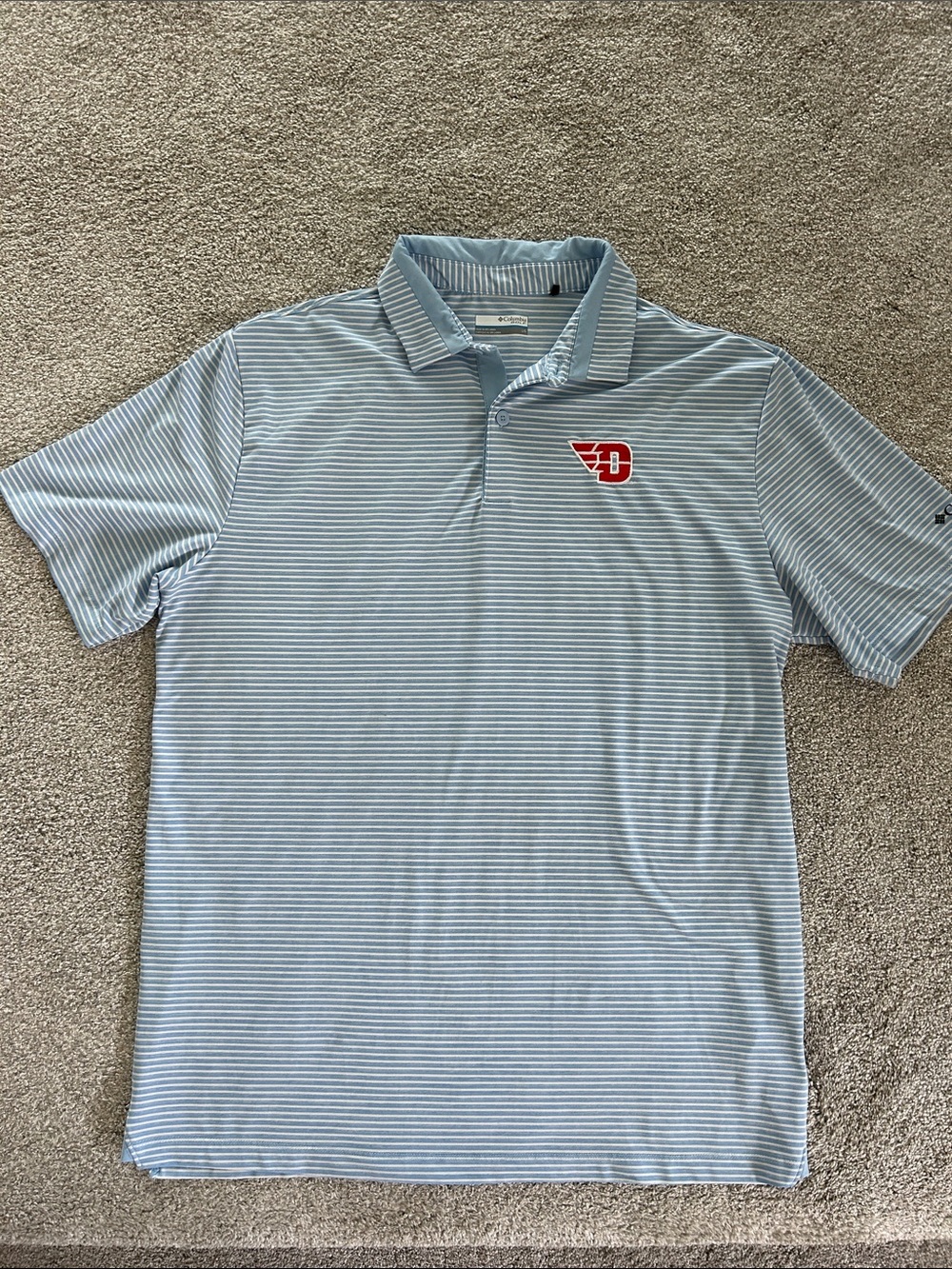 Men’s university of Dayton Columbia golf performance polo